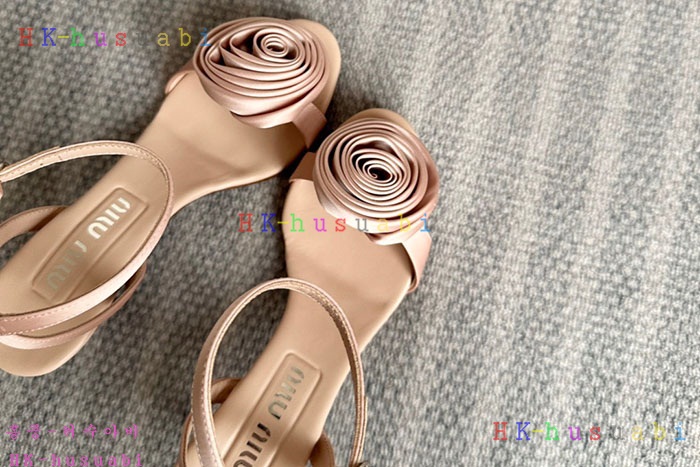 NEW 미우미우 신발 신상 MU 6693004