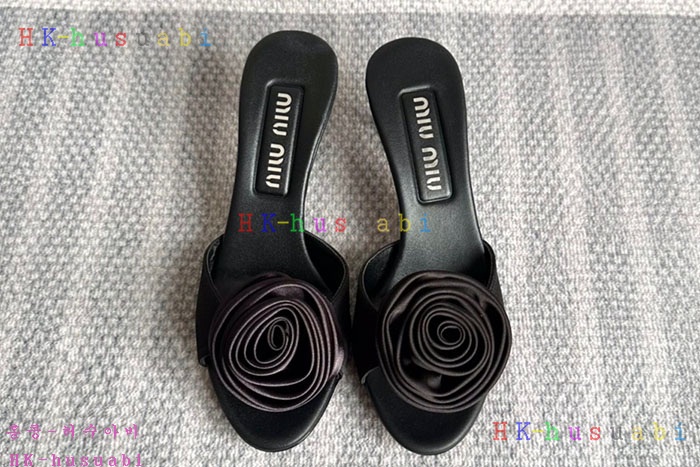 NEW 미우미우 신발 신상 MU 6693007
