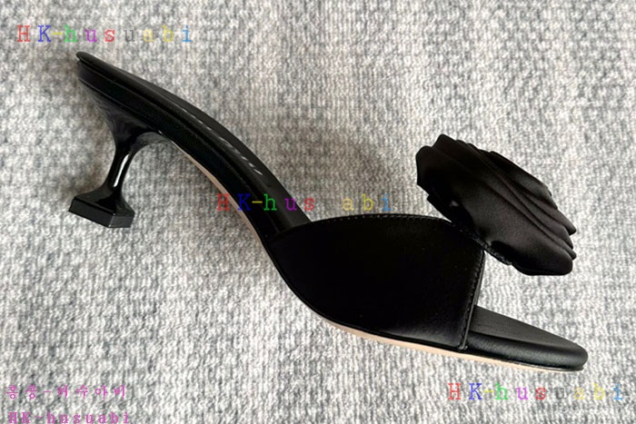 NEW 미우미우 신발 신상 MU 6693007