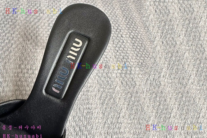 NEW 미우미우 신발 신상 MU 6693007