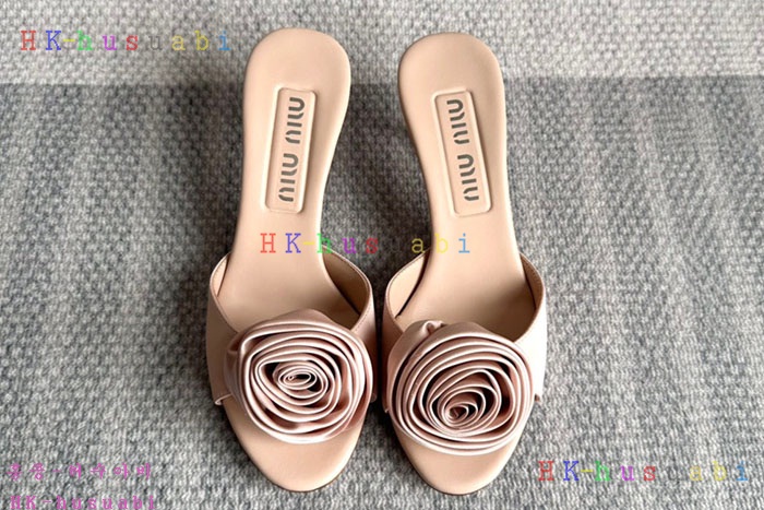 NEW 미우미우 신발 신상 MU 6693008