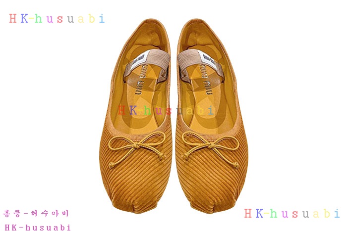 NEW 미우미우 신발 신상 MU 6692663
