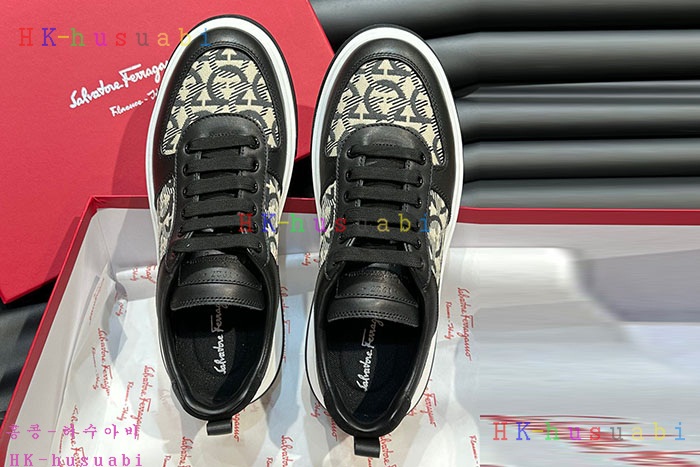 NEW 페라가모 신발 신상 F 6747001