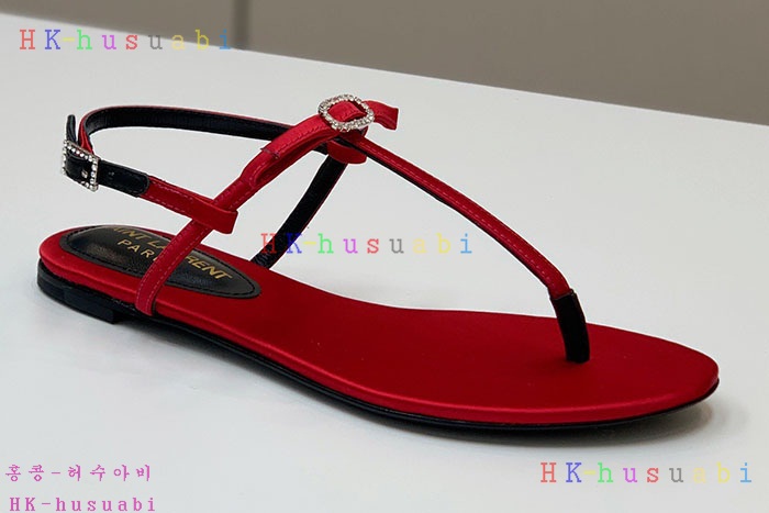 NEW 입생로랑 신발 신상 SL 626644
