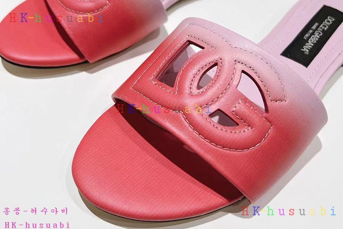 NEW 돌체앤가바나 샌들 신상 DG 425005