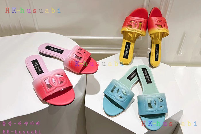 NEW 돌체앤가바나 샌들 신상 DG 425005