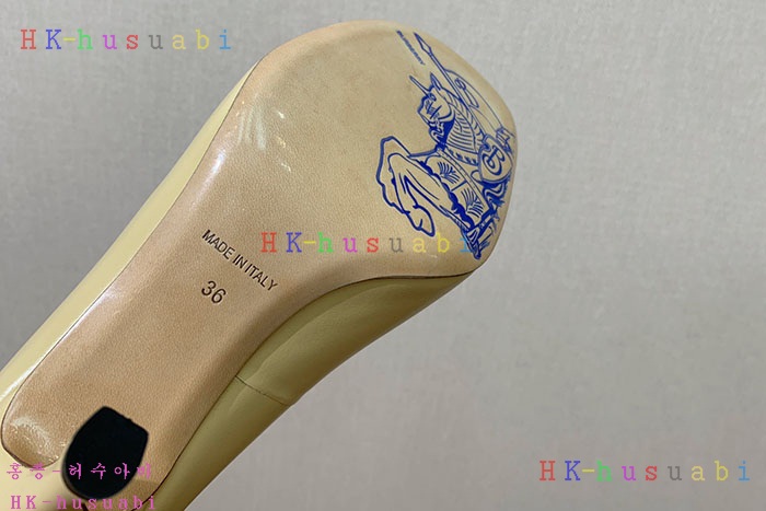 NEW 버버리 신발 신상 B 9857015