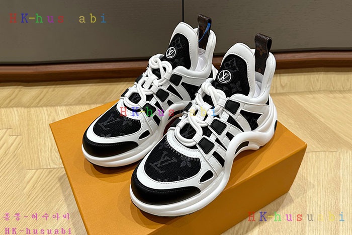 NEW 루이비통 스니커즈 신상 LV 980015