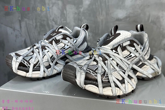 NEW 발렌시아가 신발 신상 B 980011