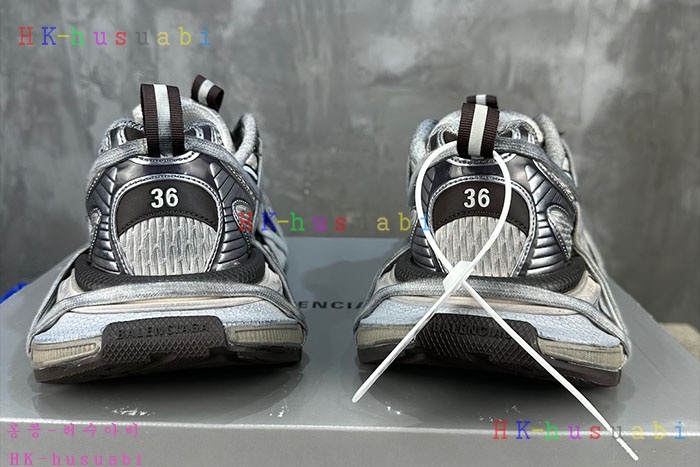 NEW 발렌시아가 신발 신상 B 980011
