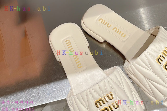 NEW 미우미우 샌들 신상 M 968019