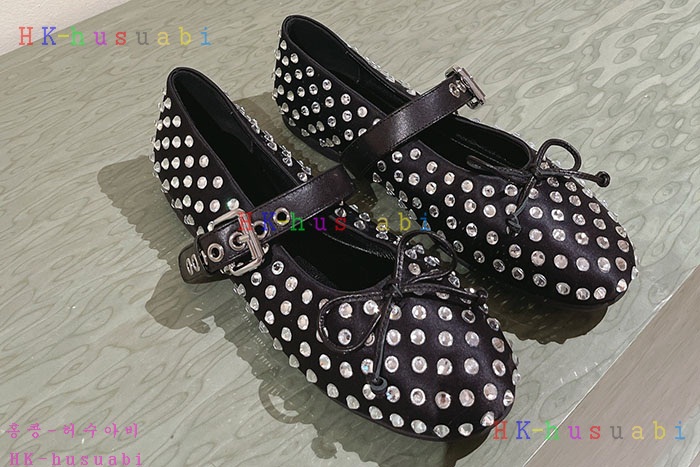 NEW 미우미우 신발 신상 M 966246