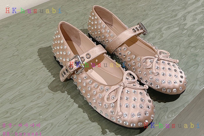 NEW 미우미우 신발 신상 M 966248