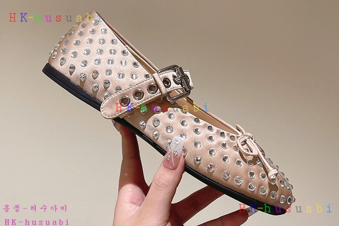 NEW 미우미우 신발 신상 M 966248