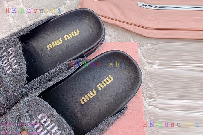 NEW 미우미우 신발 신상 M 755010