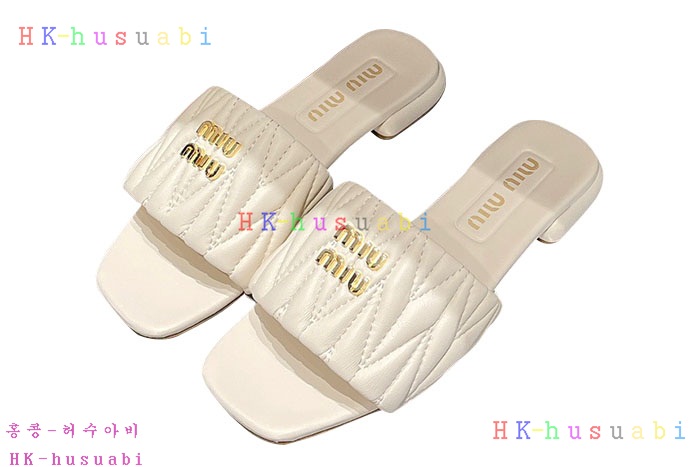 NEW 미우미우 샌들 신상 M 968019
