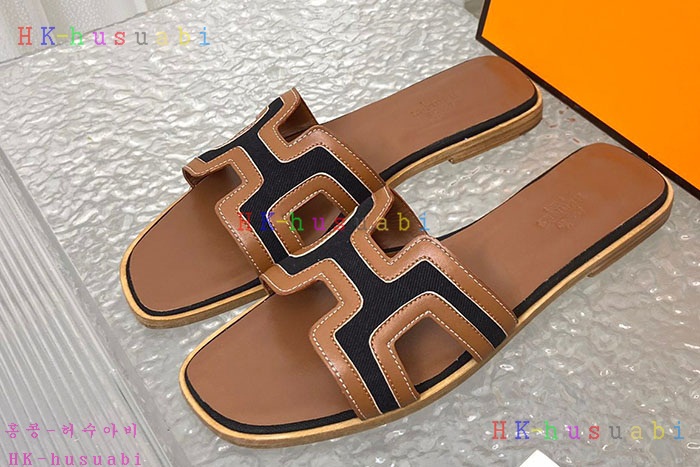 NEW 에르메스 샌들 신상 H 966905