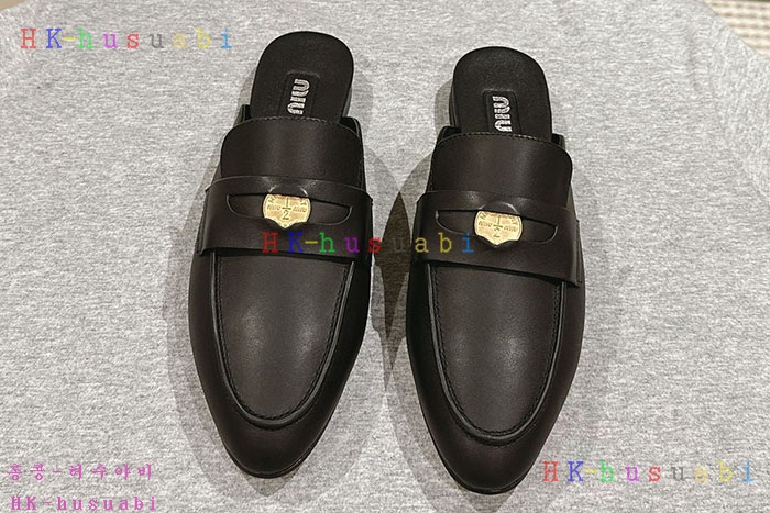 NEW 미우미우 신발 신상 MU 8956012