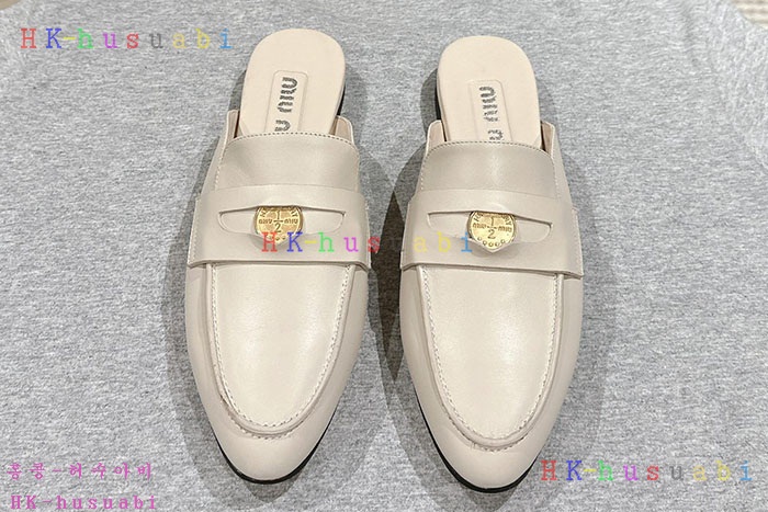 NEW 미우미우 신발 신상 MU 8956013