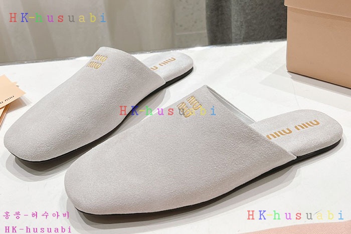 NEW 미우미우 신발 신상 MU 8977410