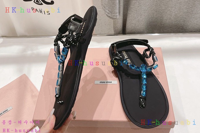 NEW 미우미우 신발 신상 MU 8944708