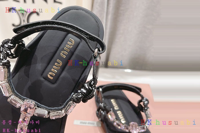 NEW 미우미우 신발 신상 MU 8944712