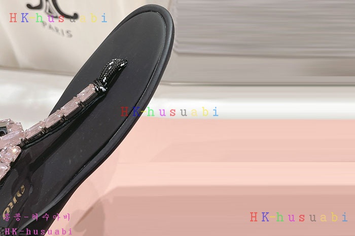 NEW 미우미우 신발 신상 MU 8944712