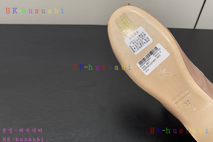 NEW 미우미우 신발 신상 MU 8250113