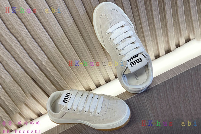 NEW 미우미우 신발 신상 MU 5827011