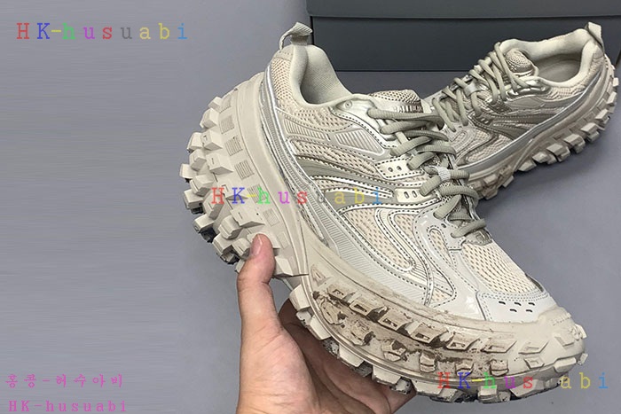 NEW 발렌시아가 신발 신상 B 5968015