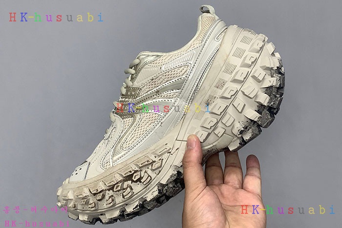 NEW 발렌시아가 신발 신상 B 5968015