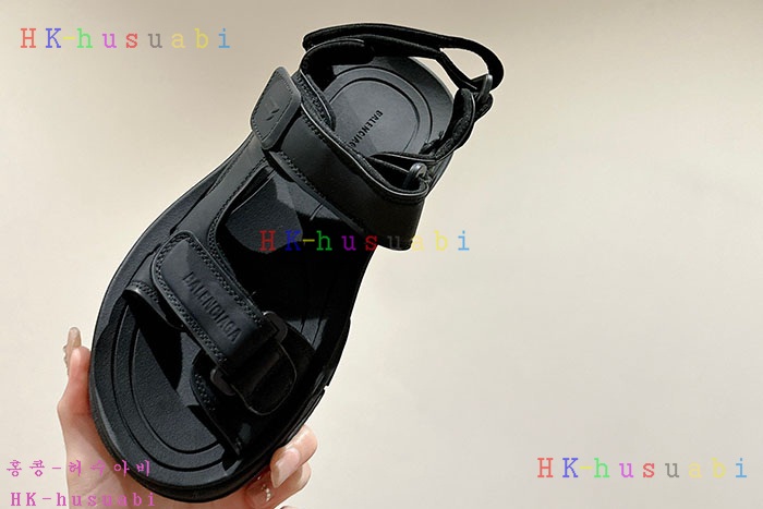 NEW 발렌시아가 신발 신상 B 3525012