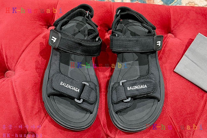 NEW 발렌시아가 신발 신상 B 3525015