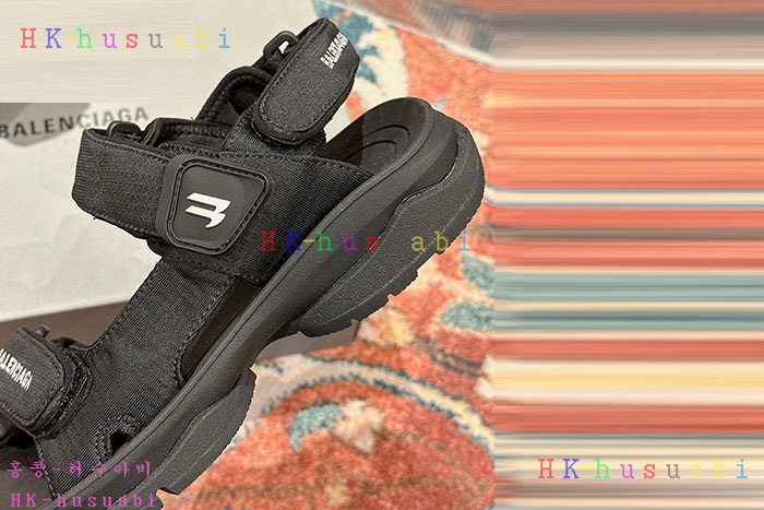NEW 발렌시아가 신발 신상 B 3525015