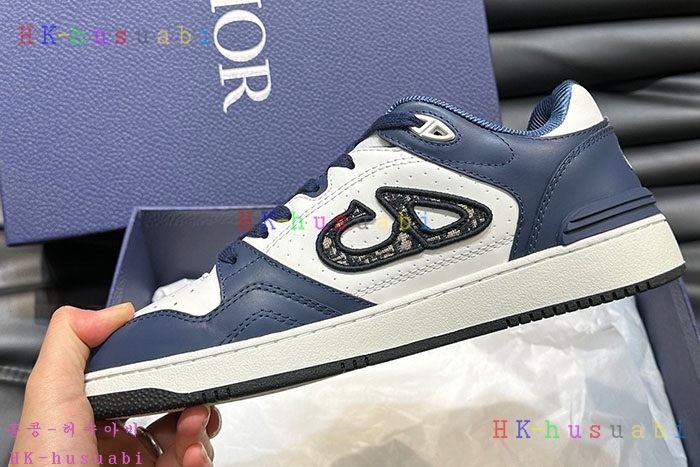 NEW 디올 신발 신상 DR 599507