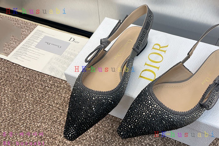 NEW 디올 신발 신상 DR 599521