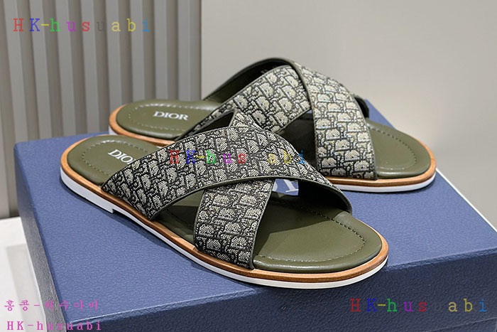 NEW 디올 신발 신상 DR 599524
