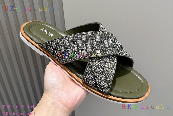 NEW 디올 신발 신상 DR 599524
