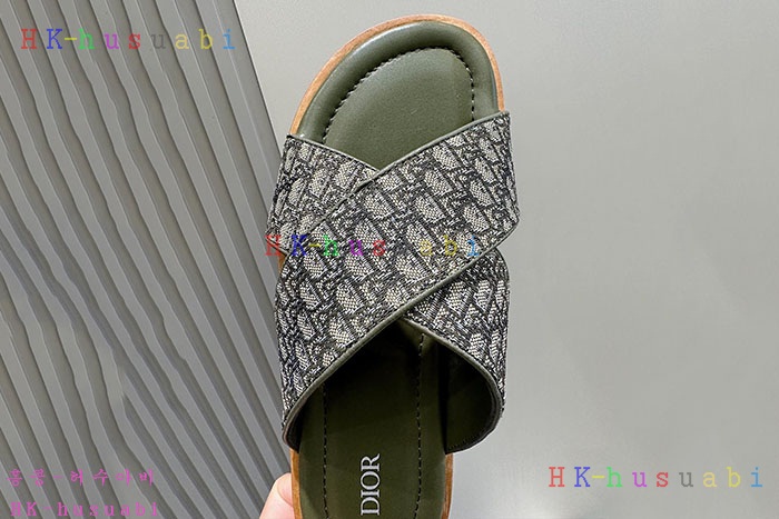 NEW 디올 신발 신상 DR 599524