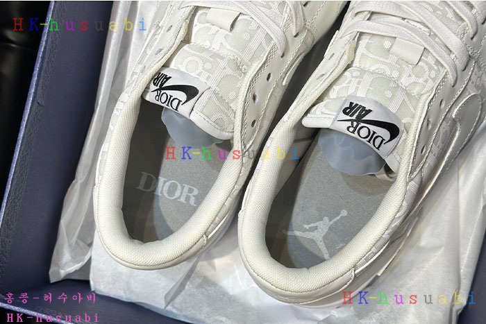 NEW 디올 신발 신상 DR 3996801