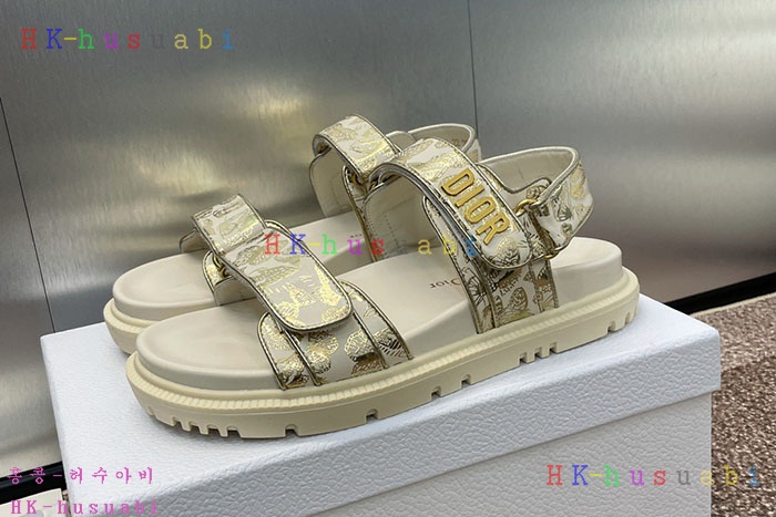NEW 디올 신발 신상 DR 577400