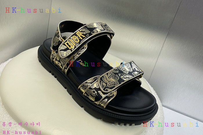NEW 디올 신발 신상 DR 577401