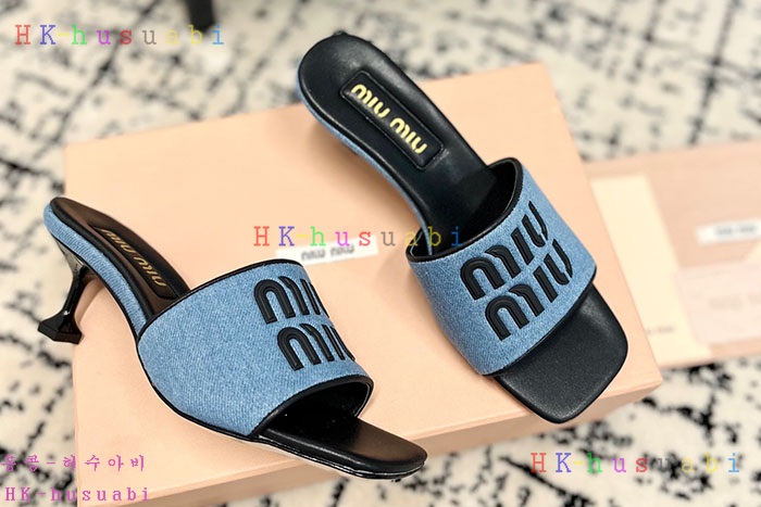 NEW 미우미우 신발 신상 MU 1786011