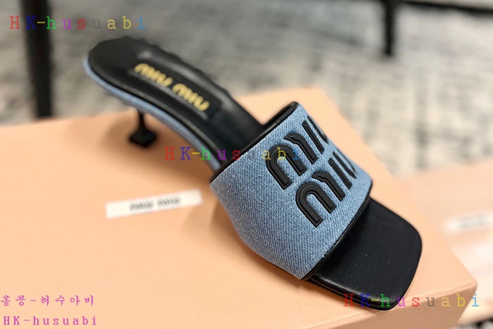 NEW 미우미우 신발 신상 MU 1786011