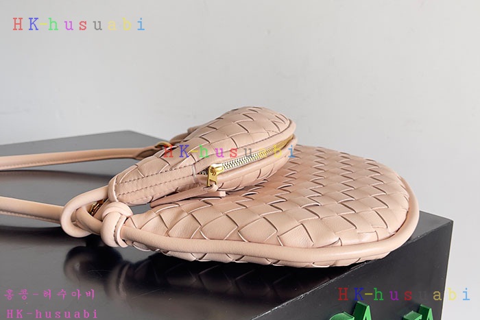 ★미러급★보테가베네타 제멜리 스몰 토트 백 776764-2