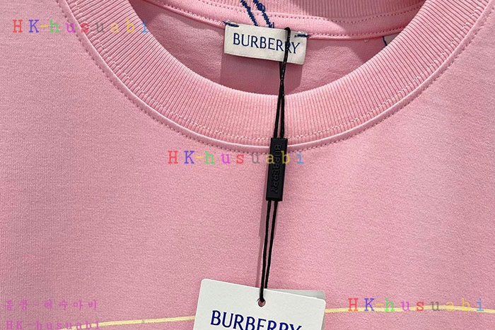 NEW 버버리 반팔티 신상 BB 5855437