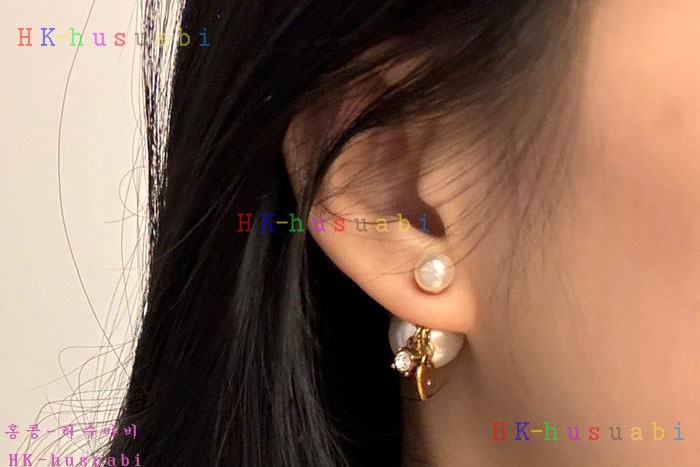 NEW 디올 귀걸이 신상 DR 6855251
