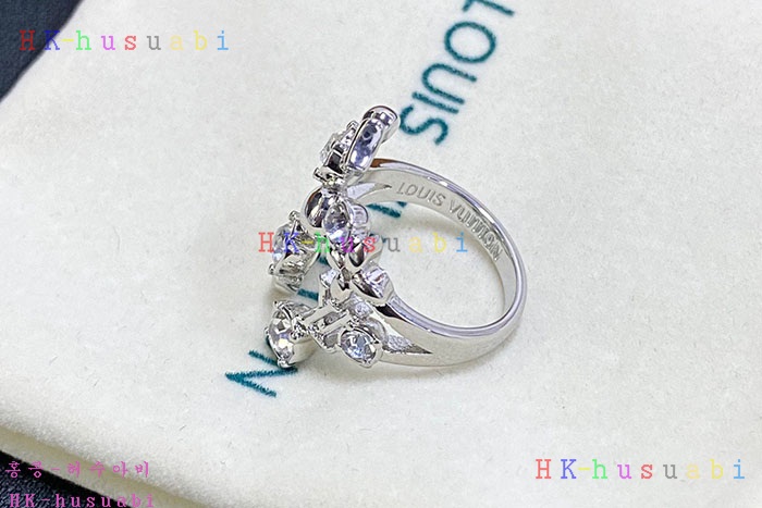 NEW 루이비통 반지 신상 LV 955807