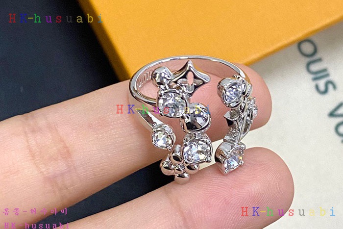NEW 루이비통 반지 신상 LV 955807