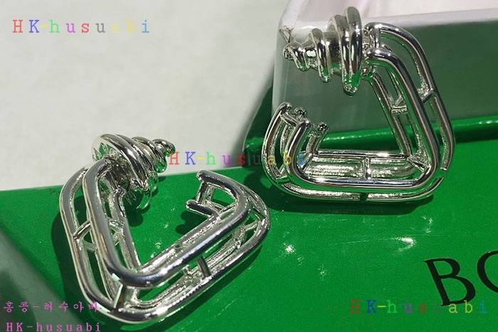 NEW 보테가베네타 귀걸이 신상  BV 958007